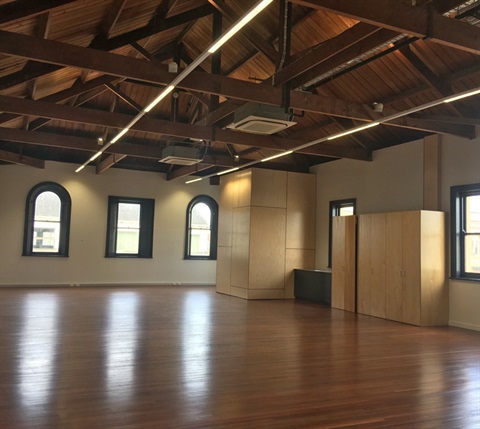 Inside photo of empty Gatakers gallery