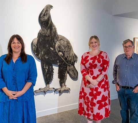 Judges_Peta_Rake_and_Ashleigh_Whatling_with_Cr_David_Lewis.jpg
