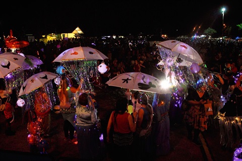 Lantern_Parade2.jpg