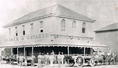 horses and carts outside of Gatakers Building