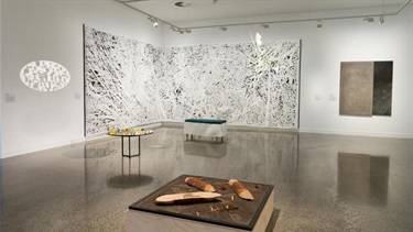 Hervey_Bay_Girra_installation_view_20231007_nharth_075_web.jpg
